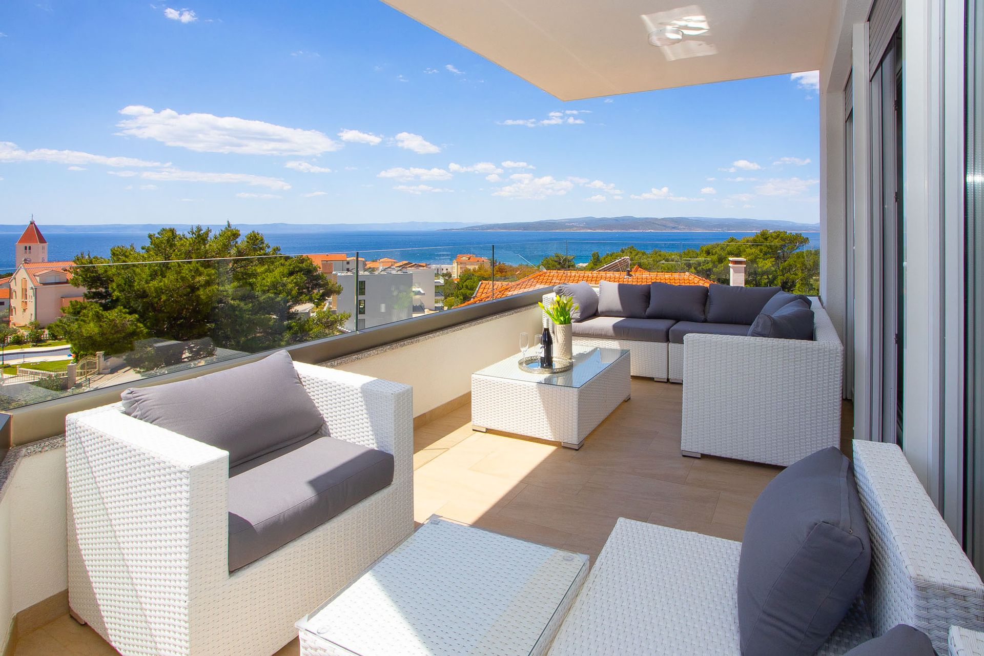 A&D Deluxe – Penthouse Dani (A/4+2)