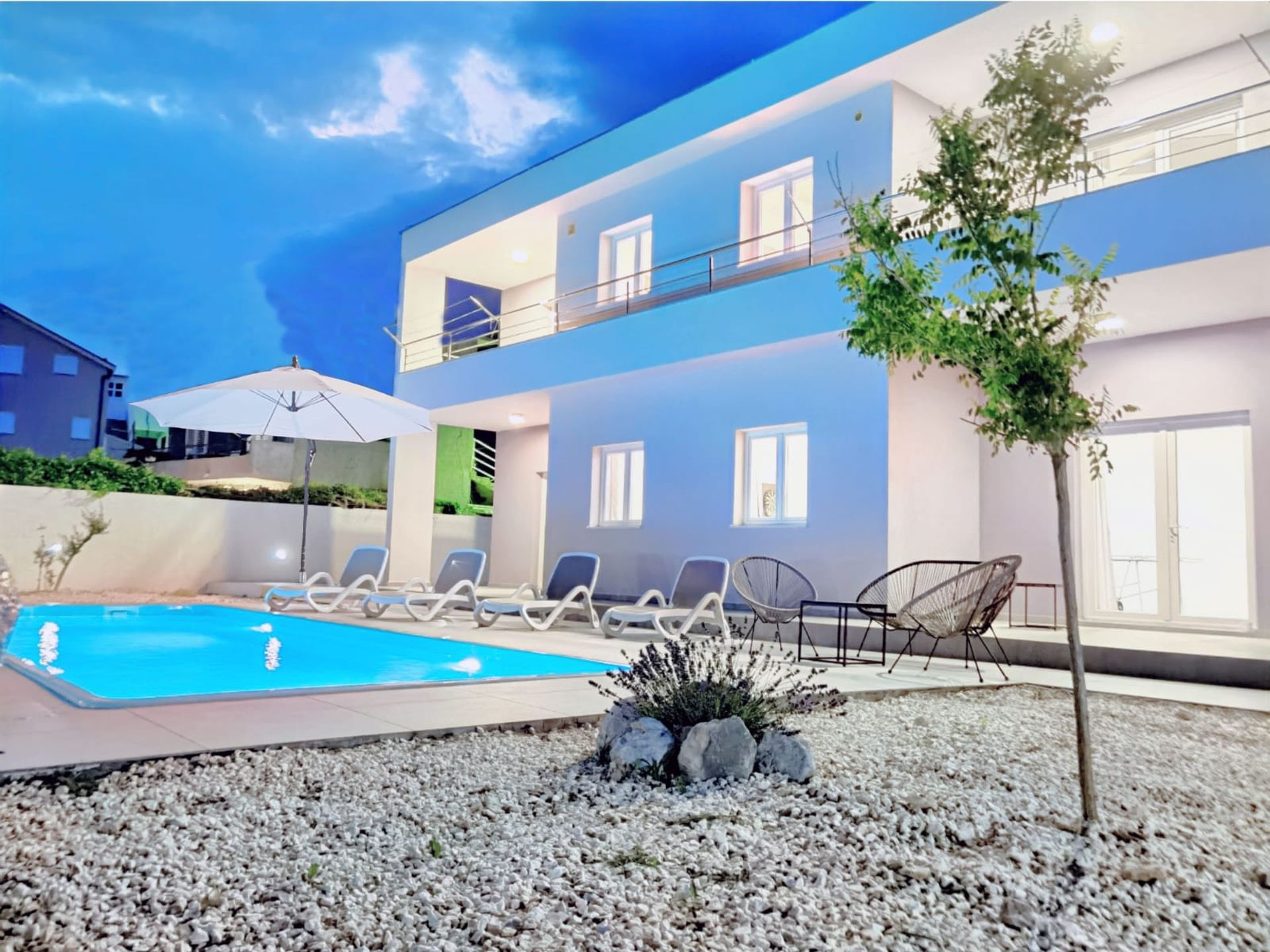 Villa with swimming pool Vis Maris – VILLA 6+2